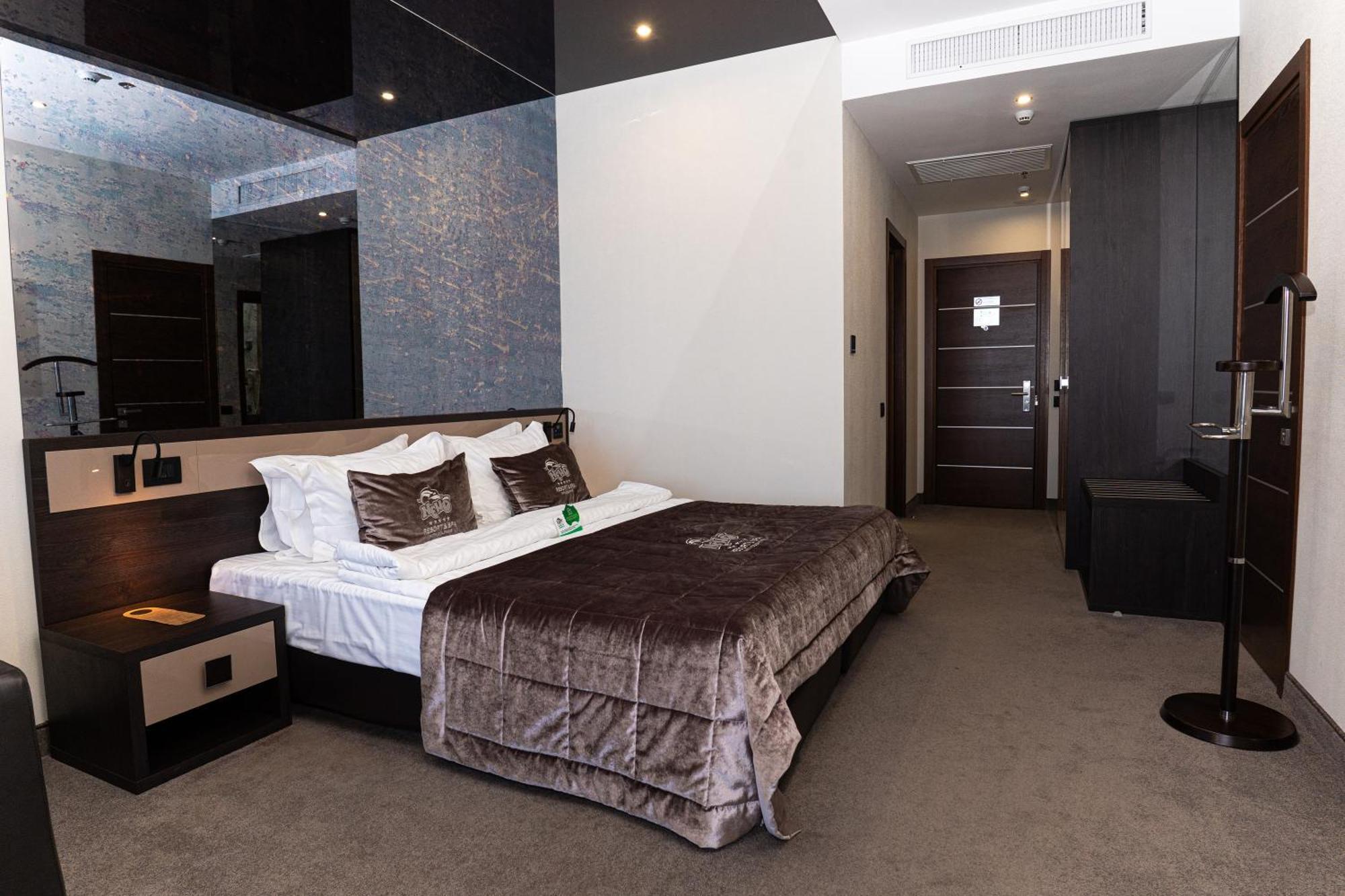 Nemo Hotel Resort & Spa Odessa Eksteriør billede A room at the hotel