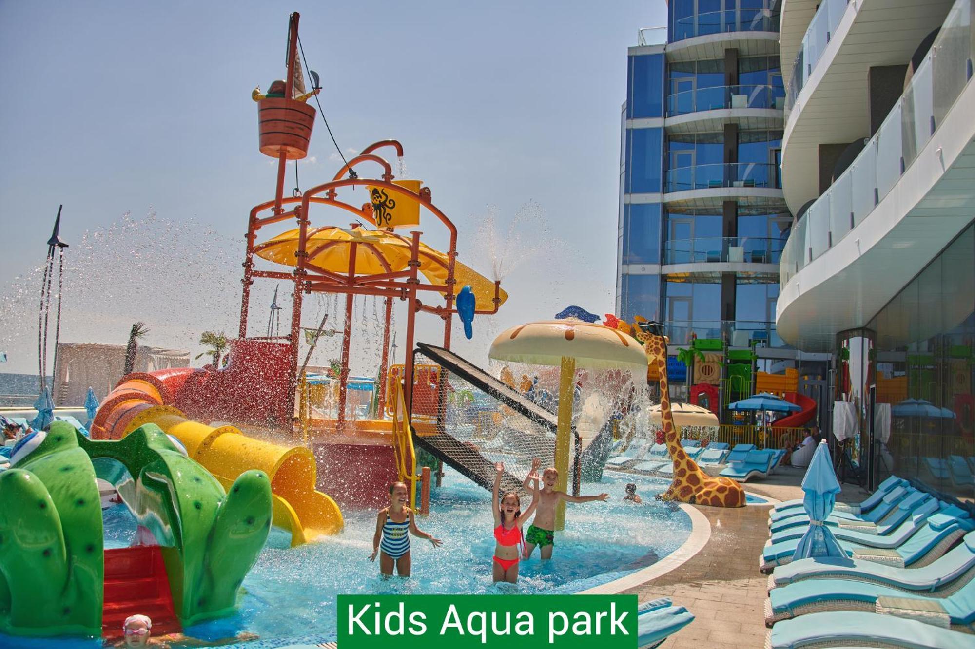 Nemo Hotel Resort & Spa Odessa Eksteriør billede Kids Aqua Park